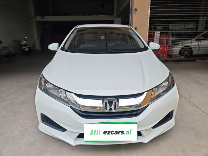 2018 1.5L CVT Comfort photo 2