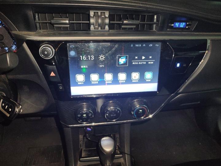 Corolla 2014 1.6L CVT GL-i photo 5