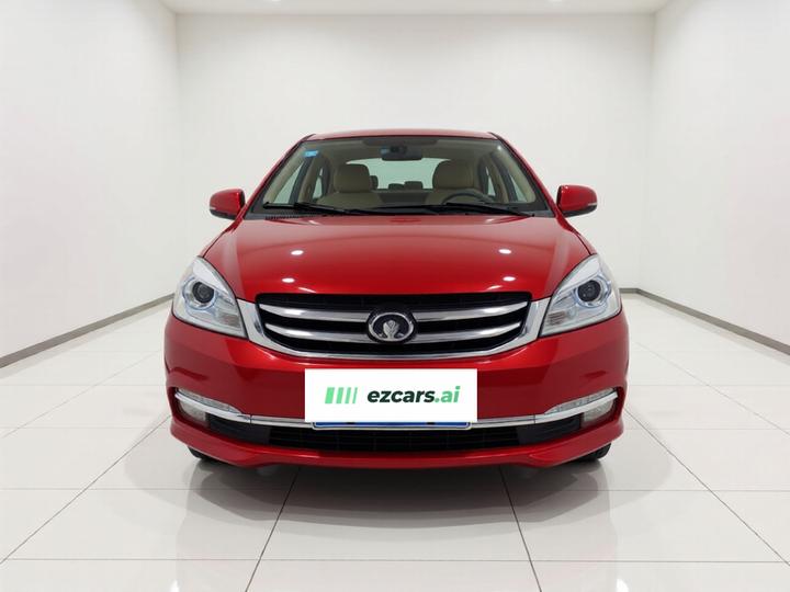 C30 2015 1.5L MT Luxury photo 2