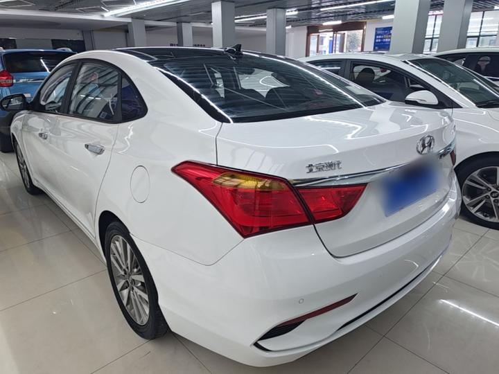 Mistra 2017 1.8L AT Smart GLS China V photo 4