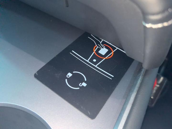 Model Y 2022 Facelift RWD photo 8