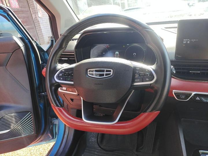 Emgrand S 2021 1.4T CVT Premium photo 5