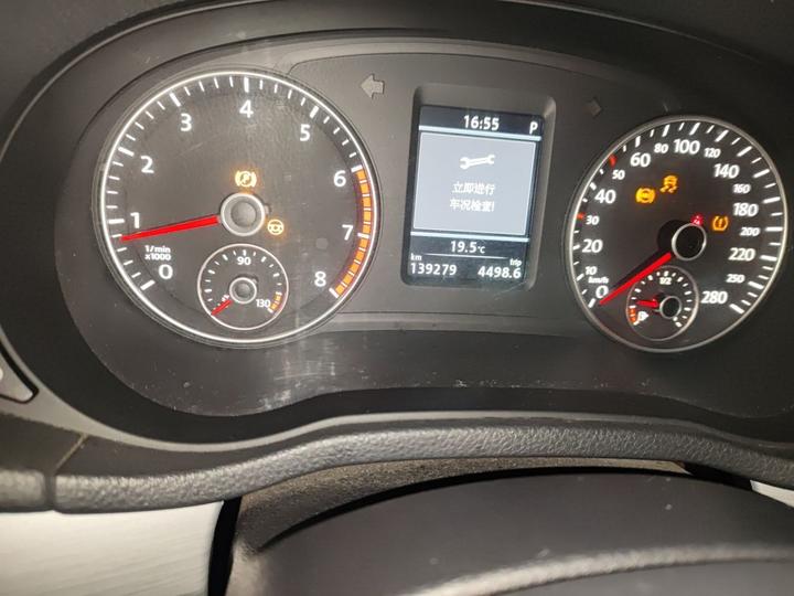 Passat 2014 1.8TSI DSG photo 2