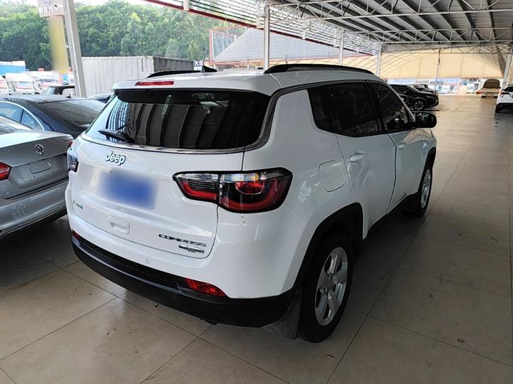Compass 2019 200T AT photo 6
