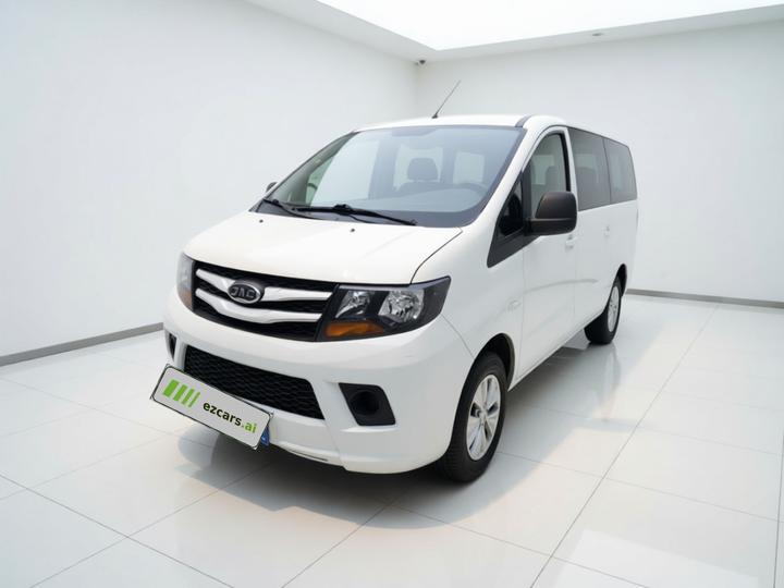 Refine M3 2022 PLUS 1.8L Comfort