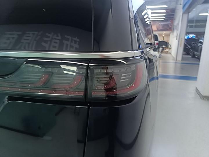 Voyah Dreamer 2025 PHEV AWD Flagship Qiankun photo 7