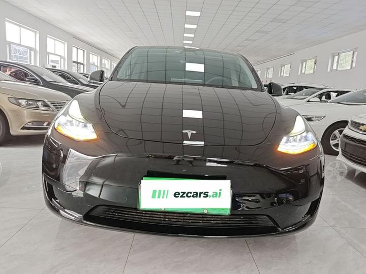 Model Y 2022 Facelift RWD photo 2