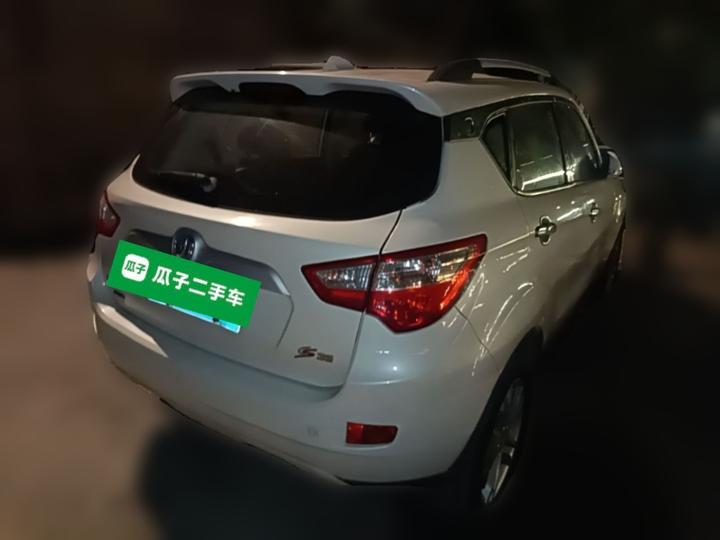 CS35 2015 1.6L MT Luxury IV photo 6