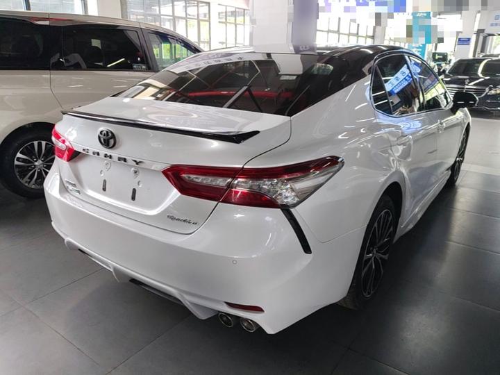 Camry 2018 2.5S photo 4