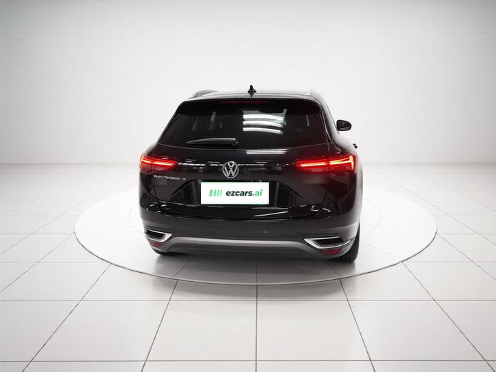 2023 Envision S 652T RWD Luxury photo 3