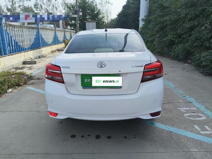 Vios 2017 1.5L CVT photo 3