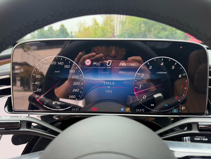 E-Class 2026 Facelift E 300 L Luxury Sport photo 7