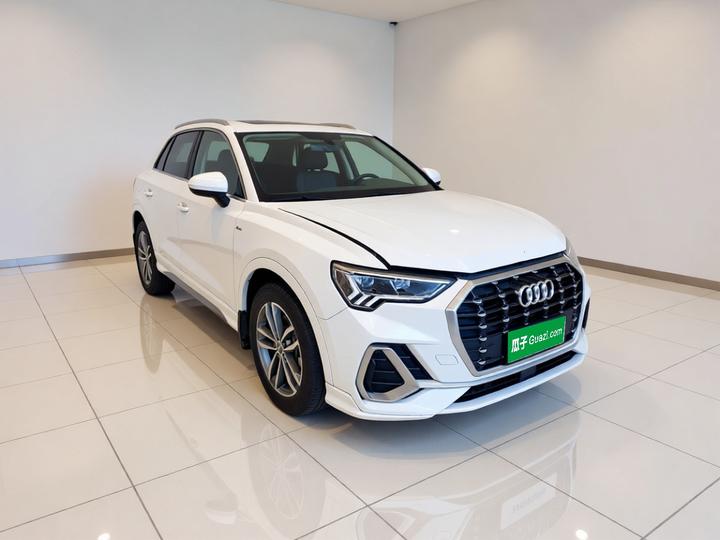 Q3 2020 35 TFSI Progressive Dynamic photo 3