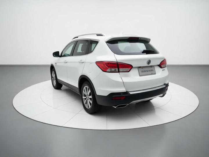 AX7 2015 2.0L MT photo 4