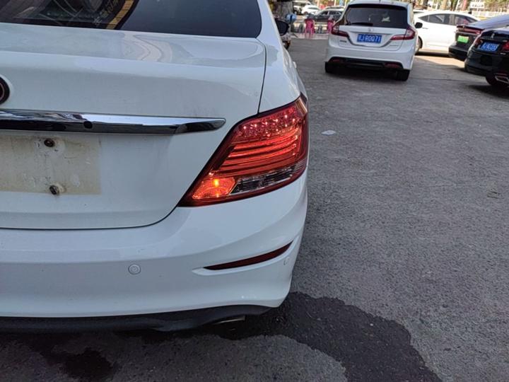 2016 1.5L MT Elite photo 7