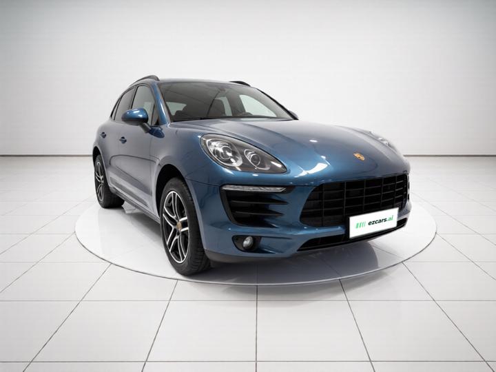 2014 Macan 2.0T photo 3