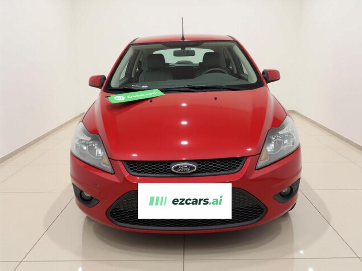 Focus 2013 Hatchback Classic 1.8L AT photo 2