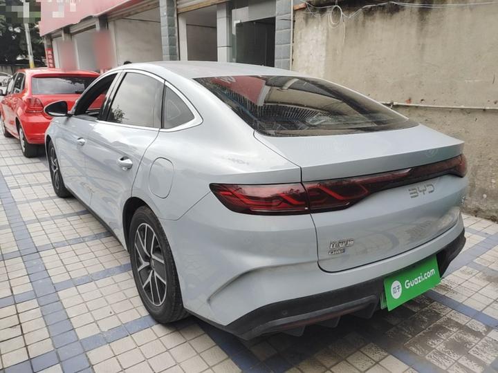 Qin L 2024 DM-i 80KM photo 4