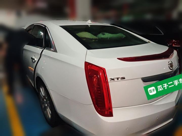 XTS 2015 28T Comfort photo 4