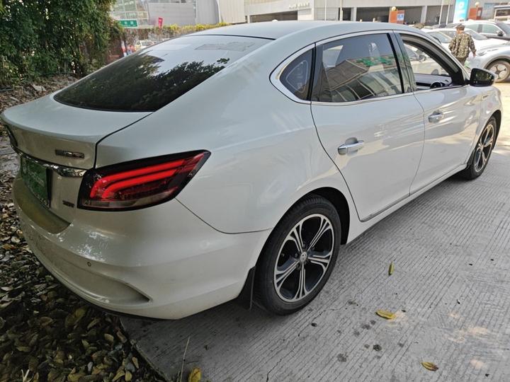 MG6 2017 20T AT Luxury Connected China V photo 4