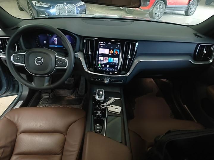 S60 2024 B4 Luxury photo 5