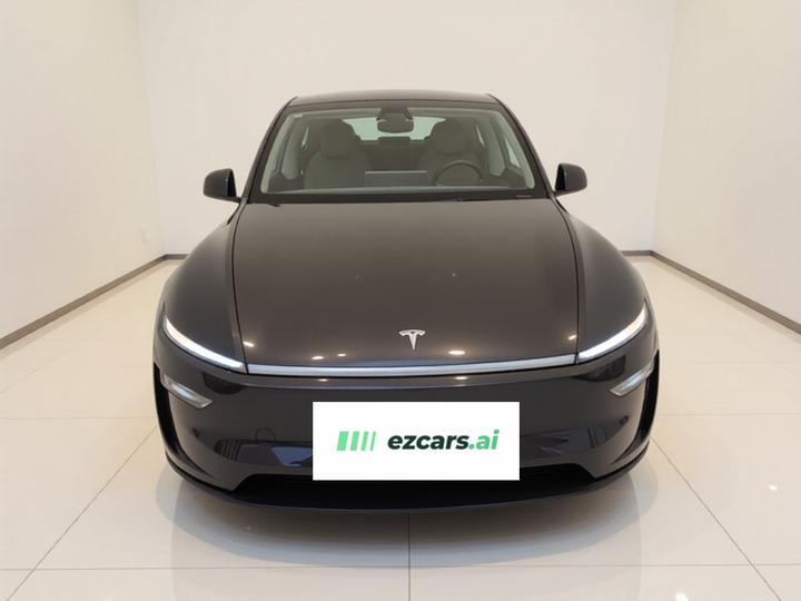 Model Y 2025 RWD photo 2