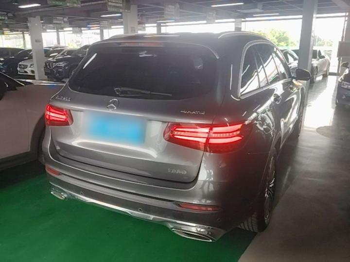GLC 2017 GLC 200 4MATIC photo 4