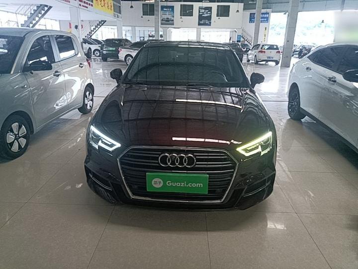 A3 2018 30 Anniversary Sportback 35 TFSI Fashion photo 2