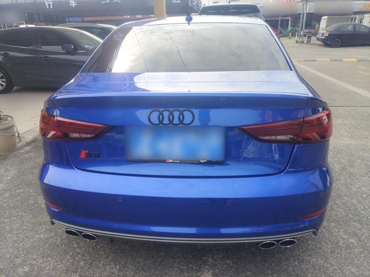 S3 2015 S3 2.0T Limousine photo 3