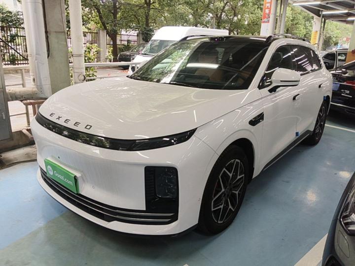 EX7 2026 EREV AWD EMB Ultra
