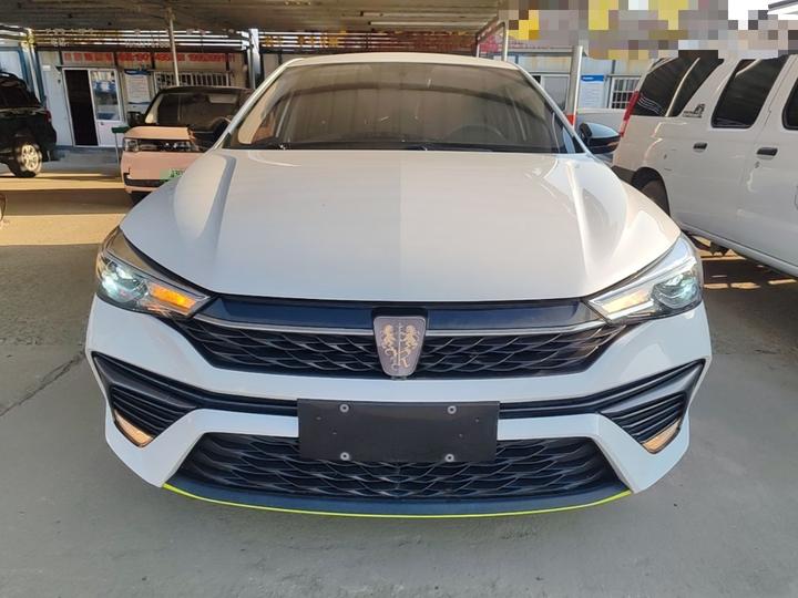 i5 2021 1.5L MT Platinum photo 2