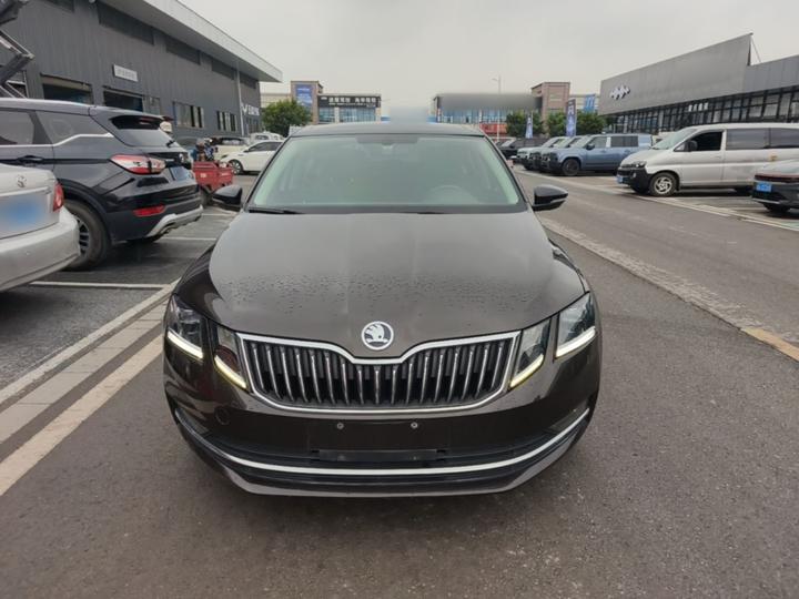 Octavia 2018 TSI280 DSG Luxury photo 2
