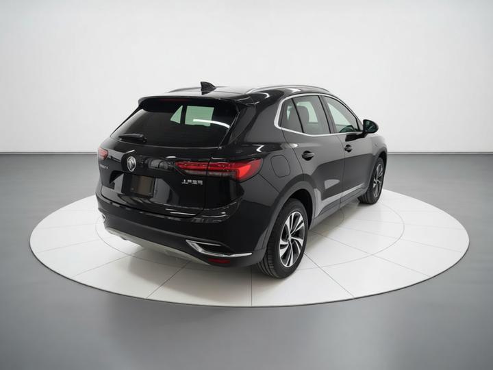 2022 Envision S 552T RWD Luxury photo 6