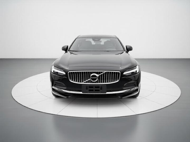 S90 2025 B5 Luxury photo 2