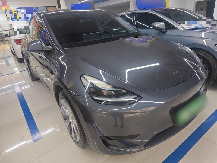 Model Y 2022 Facelift RWD photo 3