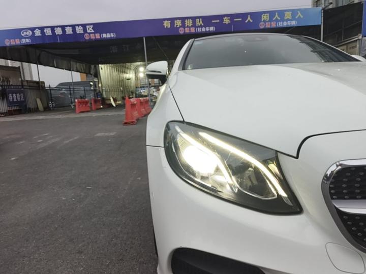 E-Class Imported 2017 E 200 Coupe photo 8
