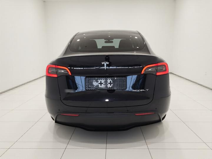 Model Y 2022 Facelift RWD photo 5