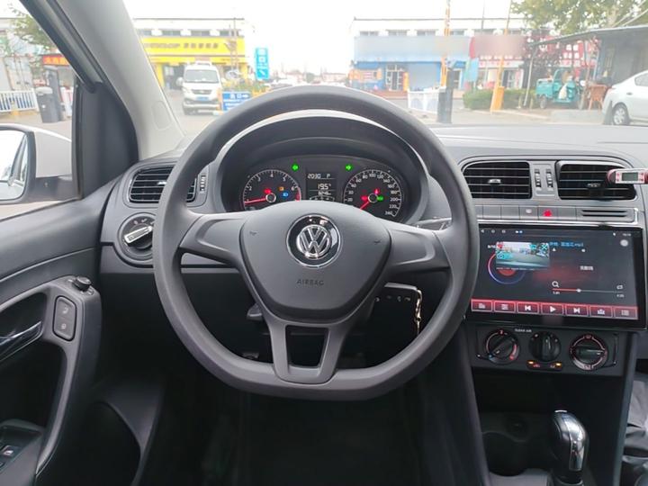 Polo 2016 1.4L AT photo 6