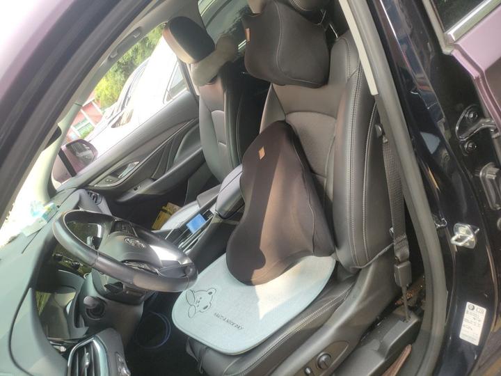 2022 652T RWD Premium 7-Seater photo 7