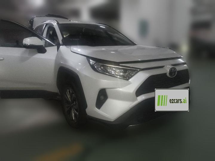 RAV4 2023 2.0L CVT RWD photo 3