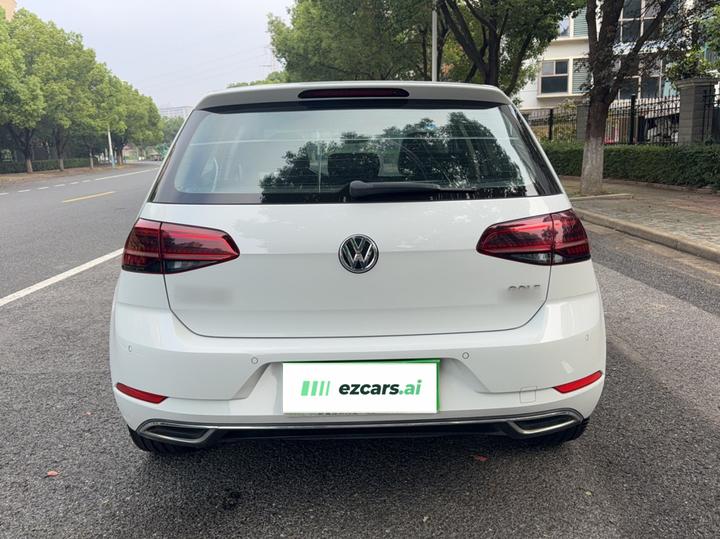 Golf 2018 230TSI AT Luxury photo 3
