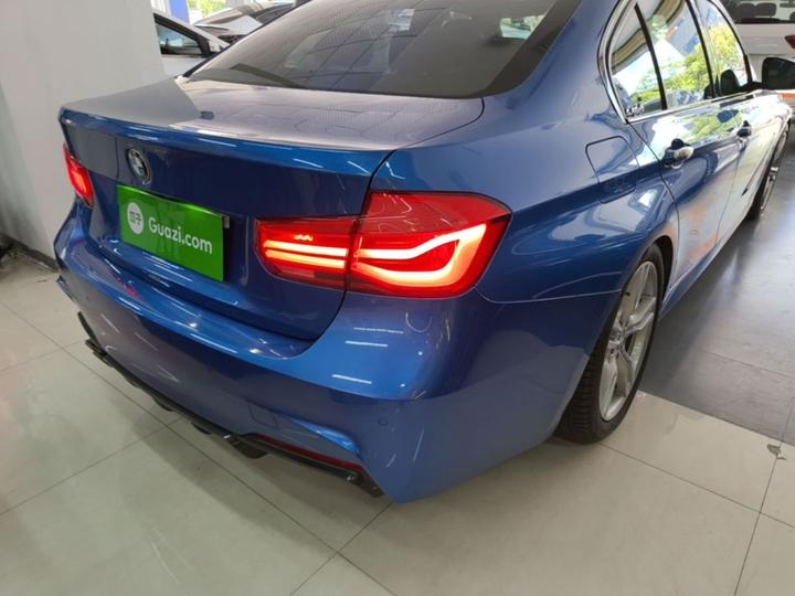 3 Series 2019 320i M Sport Package photo 7