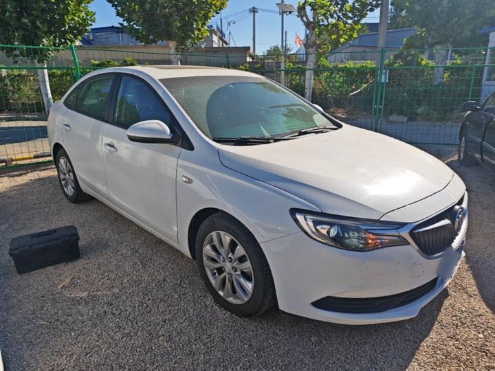 Excelle 2019 15T DCT Elite China VI photo 3