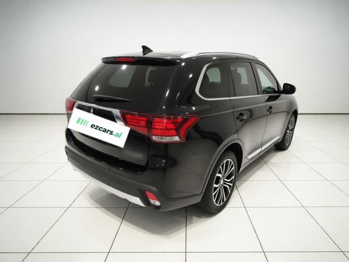 Outlander 2018 2.0L RWD 7-Seater photo 6