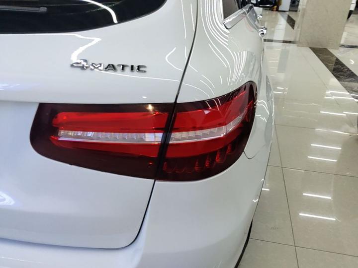 GLC 2017 GLC 260 4MATIC Luxury photo 7