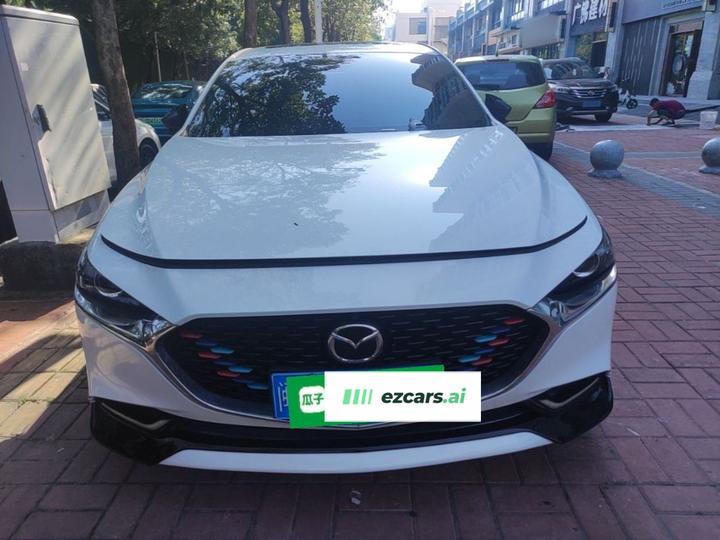 3 Axela 2021 2.0L AT photo 2