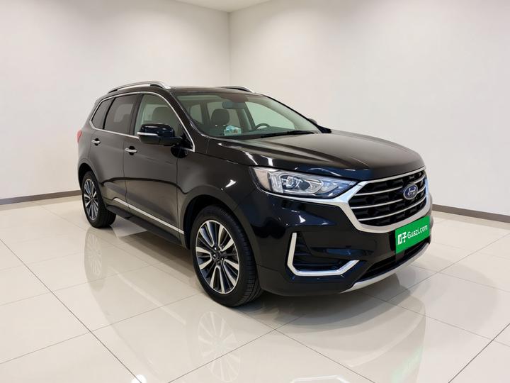 Edge 2021 Facelift PLUS EcoBoost 245 RWD 7-Seater photo 3