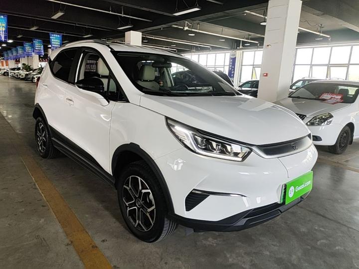 Yuan Pro 2023 320KM Luxury photo 3