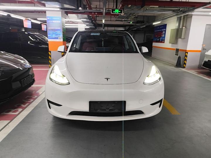 Model Y 2022 Facelift RWD photo 2