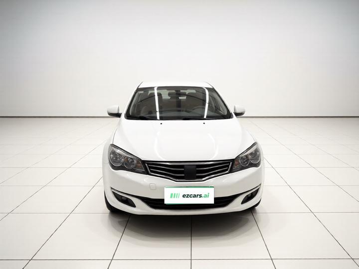 350 2015 1.5L MT Luxury photo 2